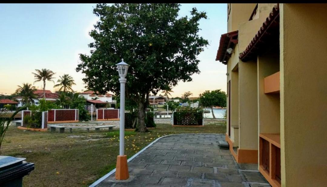 Apartamento com Varanda